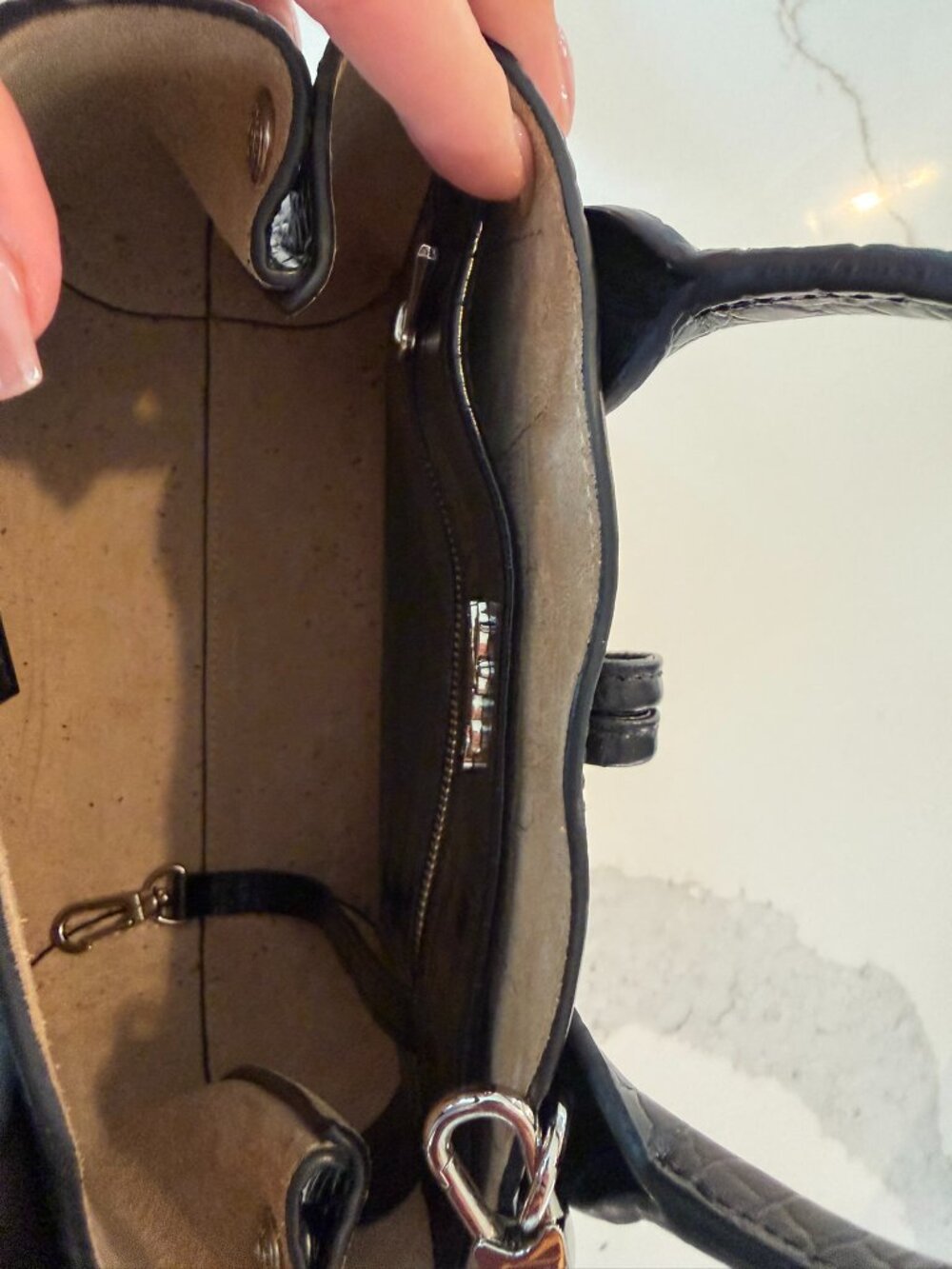 LONGCHAMP BLACK CROC EMBOSSED ROSEAU SMALL PURSE - Picture 5 of 5